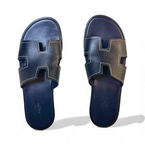 Hermès Izmir Slides – Navy w/ Contrast Stitch – EU 47 – Dust Bags Included